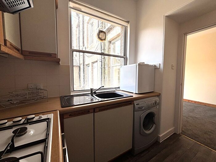 1 Bedroom Flat For Sale In A Powis Place, Aberdeen, Aberdeenshire, AB25