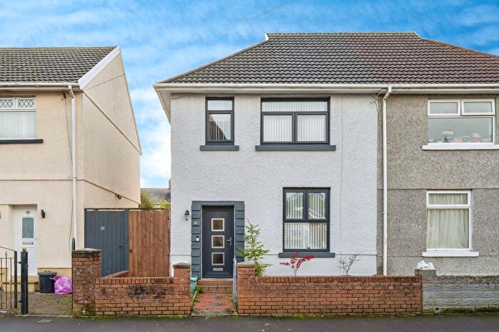 3 Bedroom Semi-detached House For Sale In Gwalia Crescent, Gorseinon, Swansea, SA4