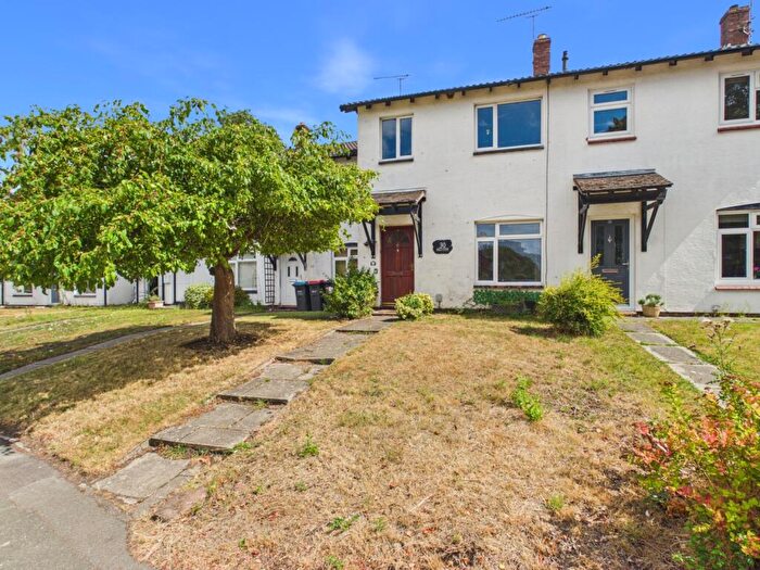 3 Bedroom Terraced House For Sale In Wells Close, Mickle Trafford, Chester, Cheshire, CH2