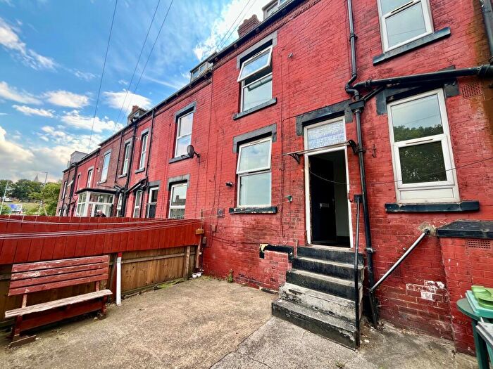 3 Bedroom House To Rent In Salisbury Road, Leeds, LS12