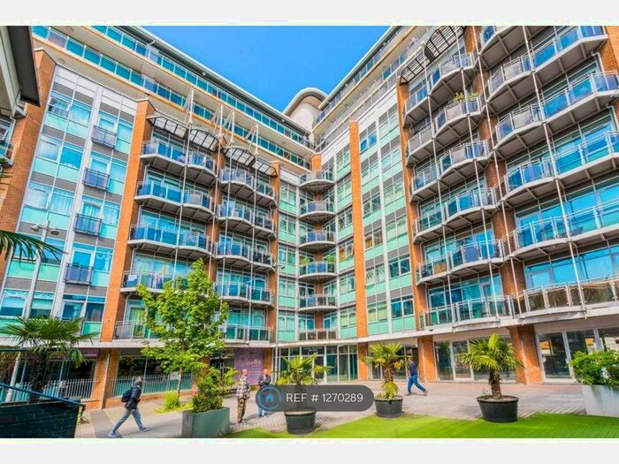 1 Bedroom Flat To Rent In Gerry Raffles Square, London, E15