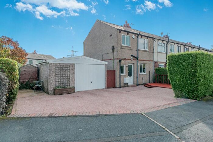 2 Bedroom Terraced House For Sale In Birksland Moor, Birkenshaw, Bradford, West Yorkshire, BD11