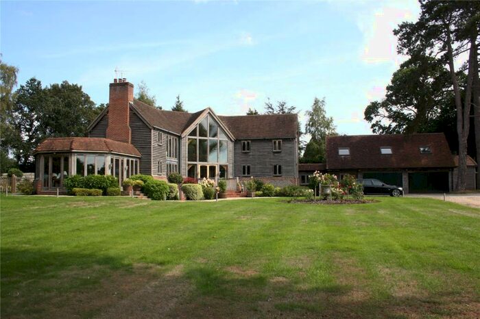 3 Bedroom Detached House To Rent In Old Bix Road, Bix, Henley-on-Thames, Oxfordshire, RG9