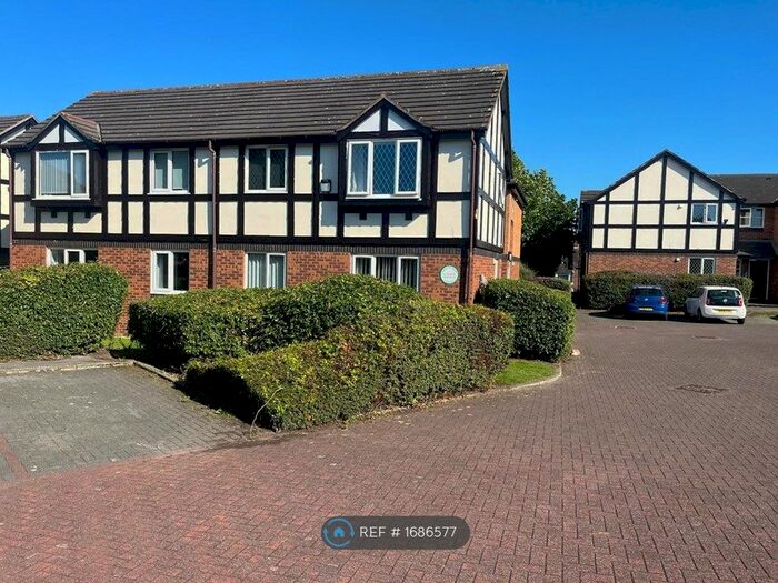 1 Bedroom Flat To Rent In Greenfinch Court, Blackpool, FY3