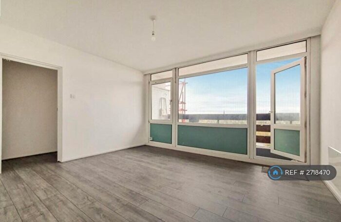 1 Bedroom Flat To Rent In Warner House, London, SE13