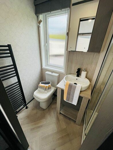 2 Bedroom Caravan For Sale In Loch Awe Holiday Park, PA35