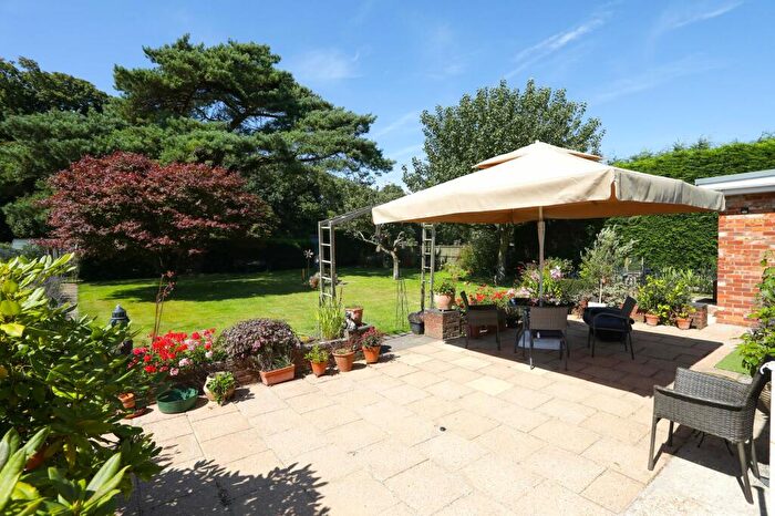 3 Bedroom Detached House For Sale In Acrise, Folkestone, CT18