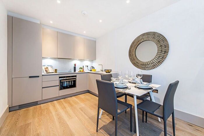1 Bedroom Flat To Rent In Abbeville Road, Abbeville Village, London, SW4