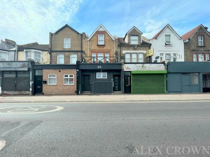 Studio To Rent In Markhouse Road, Walthamstow, E17