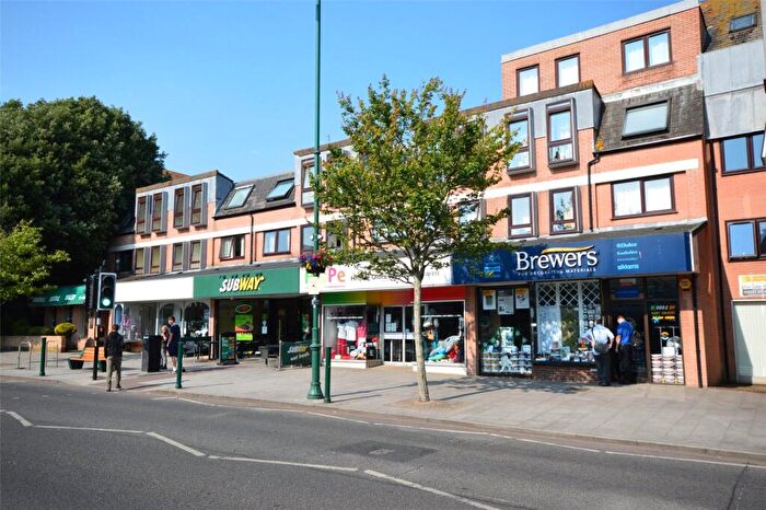 1 Bedroom Apartment For Sale In Homemill House, Station Road, New Milton, Hampshire, BH25