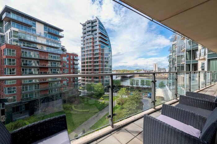 2 Bedroom Flat To Rent In Juniper Drive, London, SW18
