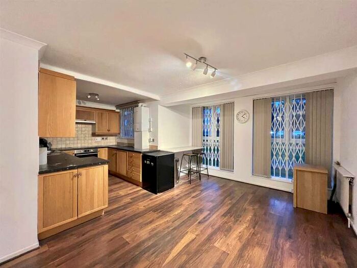 3 Bedroom Apartment To Rent In Rusper Close, Stanmore, HA7