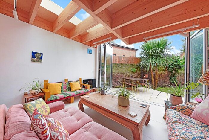 3 Bedroom Terraced House To Rent In Cassland Road, Hackney, E9