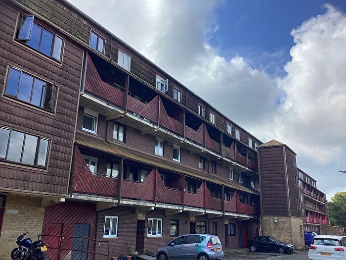 2 Bedroom Flat To Rent In Braehead Road, Cumbernauld, North Lanarkshire, G67