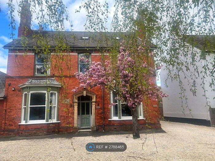 2 Bedroom Flat To Rent In Hamilton Road, Lincoln, LN5