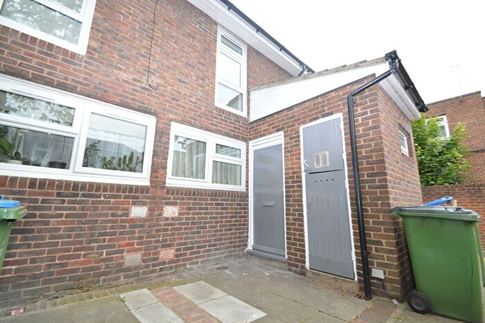 2 Bedroom Terraced House To Rent In Pattison Walk, London, SE18