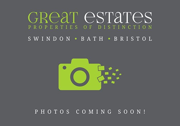 3 Bedroom Terraced House To Rent In Swindon, SN1