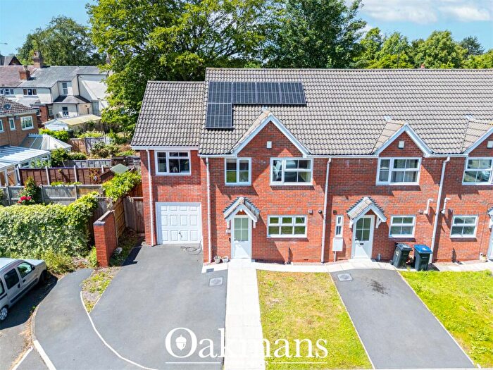 4 Bedroom Semi-Detached House For Sale In Dobbs Mill Close, Selly Park, Birmingham, West Midlands, B29