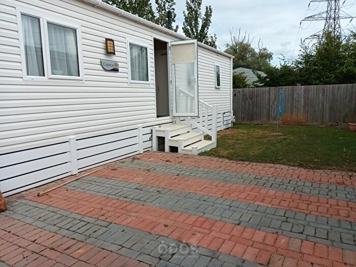 2 Bedroom Park Home For Sale In Norton Park, Tewkesbury Road, Norton, Gloucester, GL2