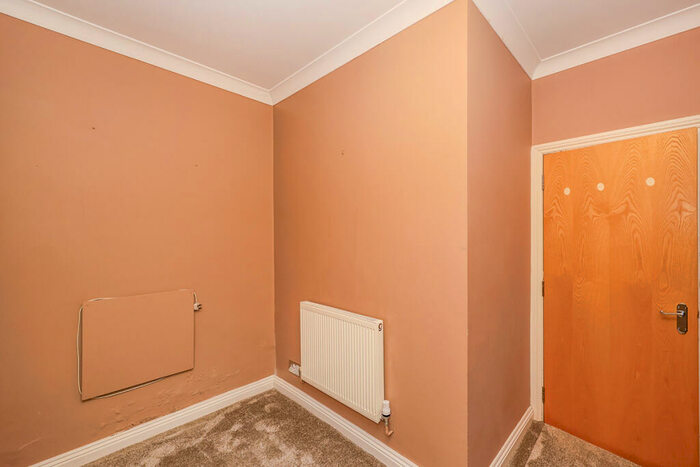 2 Bedroom Flat To Rent In Cottage Grove, Southsea, Hampshire, PO5