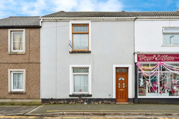 3 Bedroom Terraced House For Sale In Oxford Street, Swansea, SA1