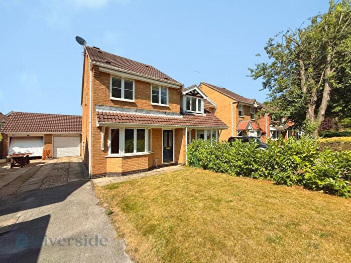 3 Bedroom End Of Terrace House For Sale In St. Marys Close, Elloughton, HU15