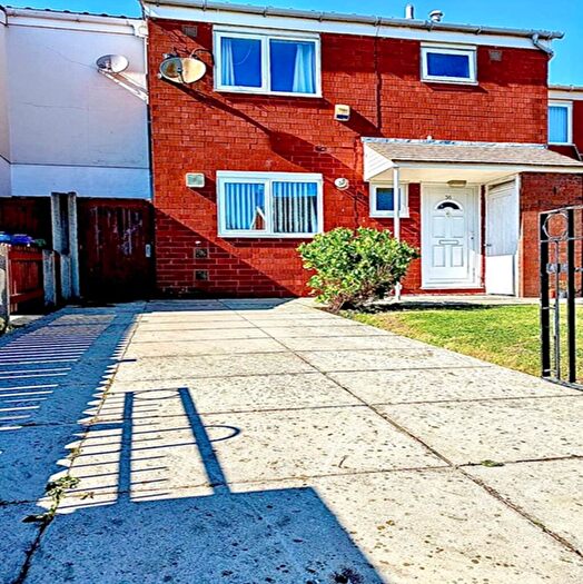 3 Bedroom Semi-Detached House For Sale In Conwy Drive, Liverpool, Merseyside, L6