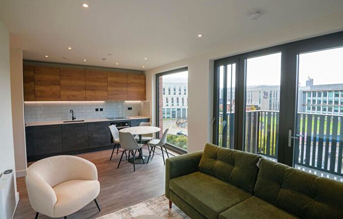 2 Bedroom Apartment To Rent In Pitt Street, Glasswater Locks, B4