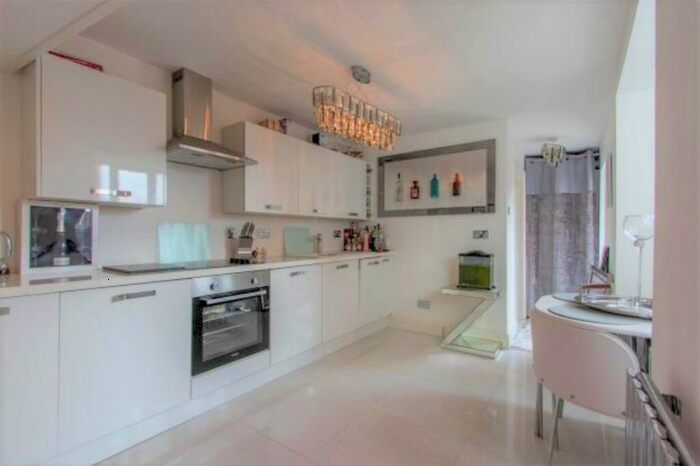 1 Bedroom Apartment To Rent In Llandaff Road, Canton, CF11