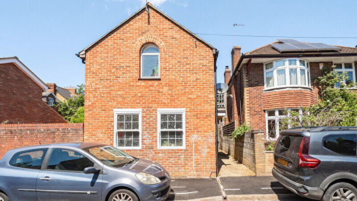 2 Bedroom Detached House For Sale In Henley Street, Cowley, Oxford, OX4
