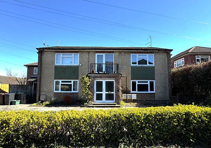 1 Bedroom Flat To Rent In Park Road, Southborough, Tunbridge Wells, TN4