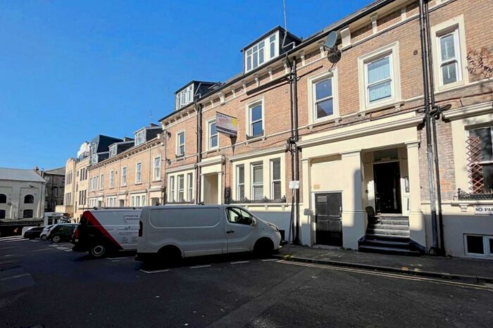 1 Bedroom Flat To Rent In Bournemouth, BH1