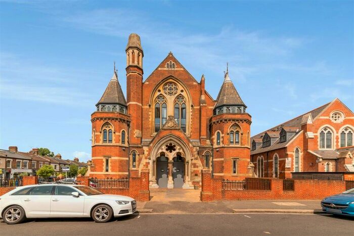 1 Bedroom Apartment To Rent In Samuel Baines, Mundania Road, London, SE22