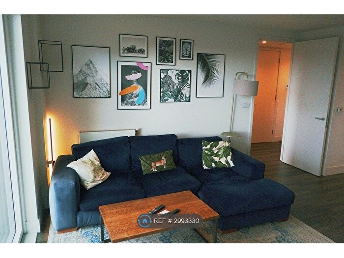 1 Bedroom Flat To Rent In Moulding Lane, London, SE14