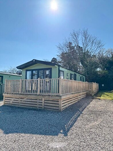 2 Bedroom Mobile Home For Sale In Abi Audeley, Carnforth, Lancashire, LA6