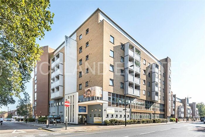 1 Bedroom Apartment To Rent In Cornwall Road, London, N15