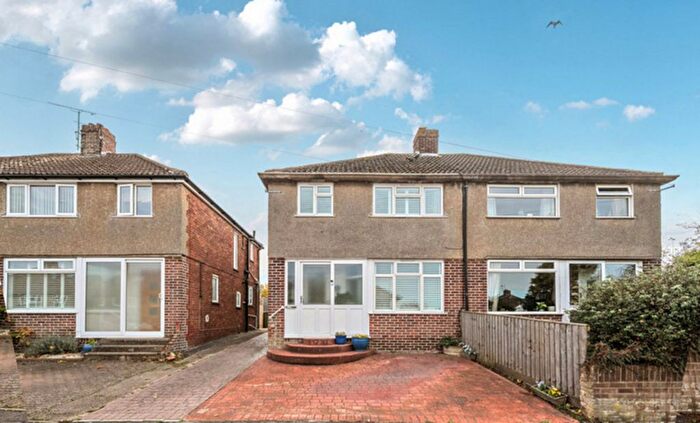 3 Bedroom Semi Detached House For Sale In Lime Road, Oxford, OX2