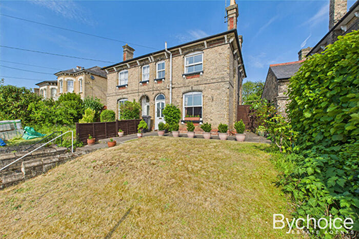 3 Bedroom Semi-Detached House For Sale In Melford Road, Sudbury, Suffolk, CO10