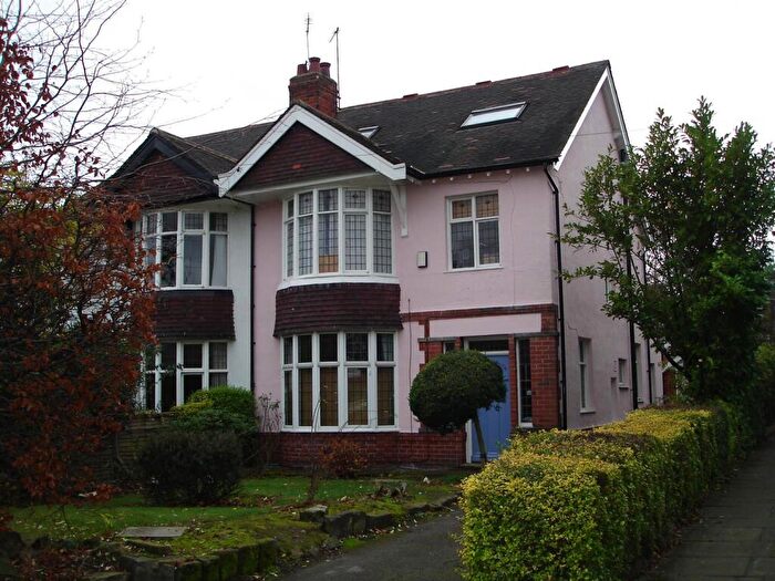 6 Bedroom House To Rent In Otley Road, LS6