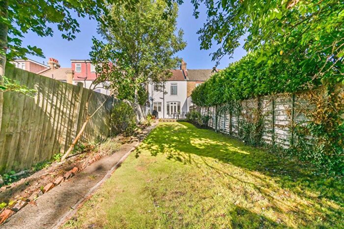 3 Bedroom Terraced House For Sale In Strathyre Avenue, Norbury, London, SW16