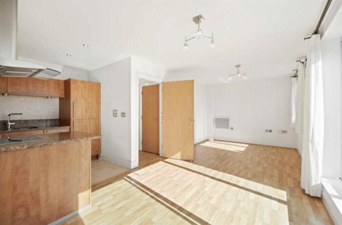 2 Bedroom Flat To Rent In Circa Apartments Regents Park Road Primrose Hill, NW1
