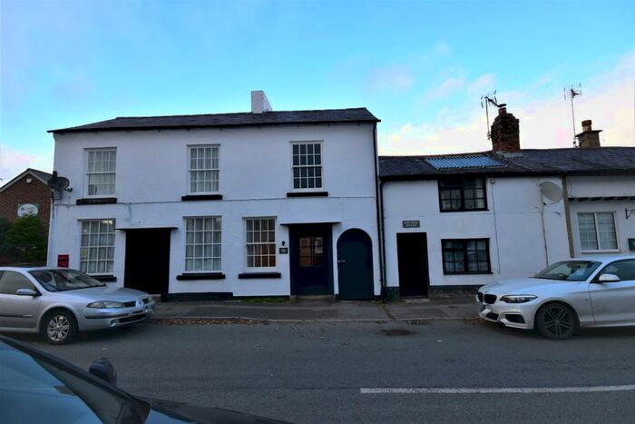 2 Bedroom Terraced House To Rent In High Street, Bangor-On-Dee, Wrexham, LL13