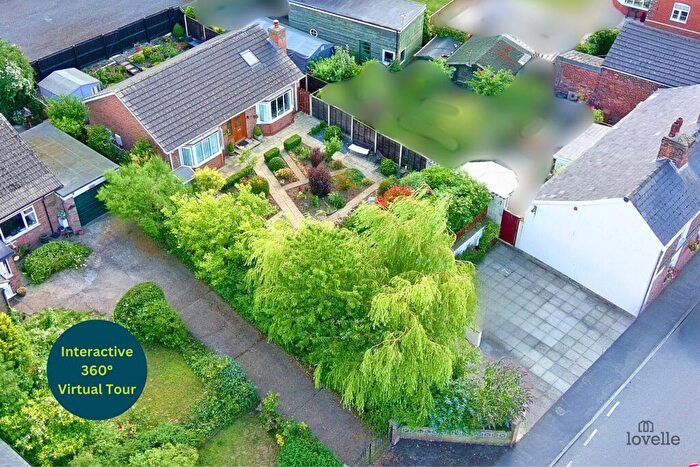 2 Bedroom Detached Bungalow For Sale In High Street, Wootton, North Lincolnshire, DN39