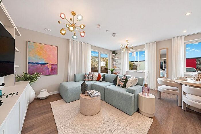 1 Bedroom Flat For Sale In Streatham Common, London, SW16