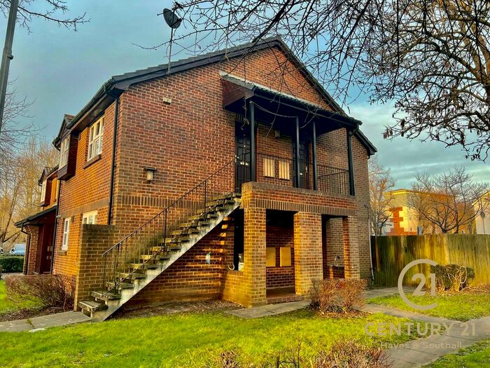 1 Bedroom Studio To Rent In Merrivale Mews, Tavistock Road, West Drayton UB7