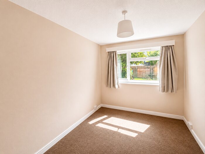 2 Bedroom Maisonette To Rent In Amwell Place, Wallingford, OX10