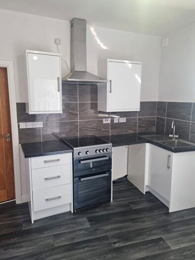 1 Bedroom Flat To Rent In West Bromwich Road, Walsall, WS1