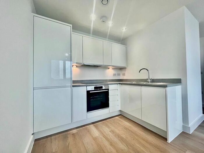 1 Bedroom Flat To Rent In Alexander House, Talbot Road, M16