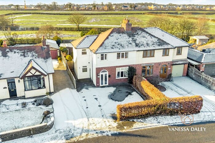 3 Bedroom Semi Detached House For Sale In Tabley Lane, Preston, PR4