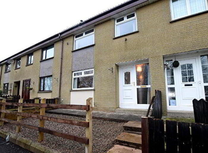 3 Bedroom Mid Terraced House For Sale In Beech Grove, Dromore, BT25